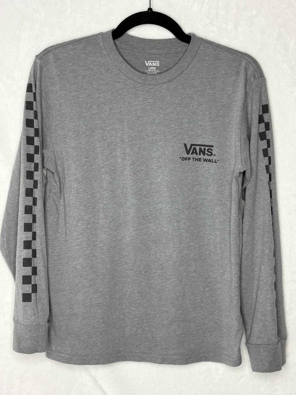 Van's long sleeve shirt, checkered sleeves - L